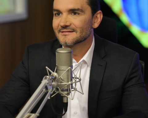 União Brasil decides to expel minister Celso Sabino from the party