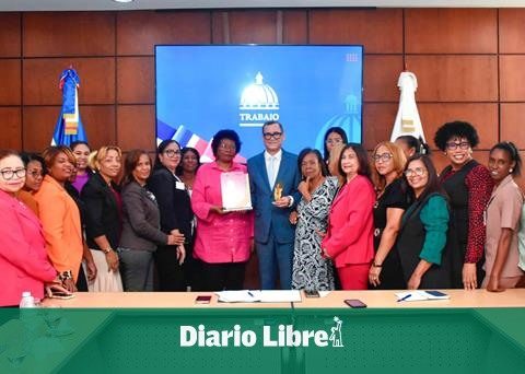 Unions recognize Eddy Olivares for promoting labor rights