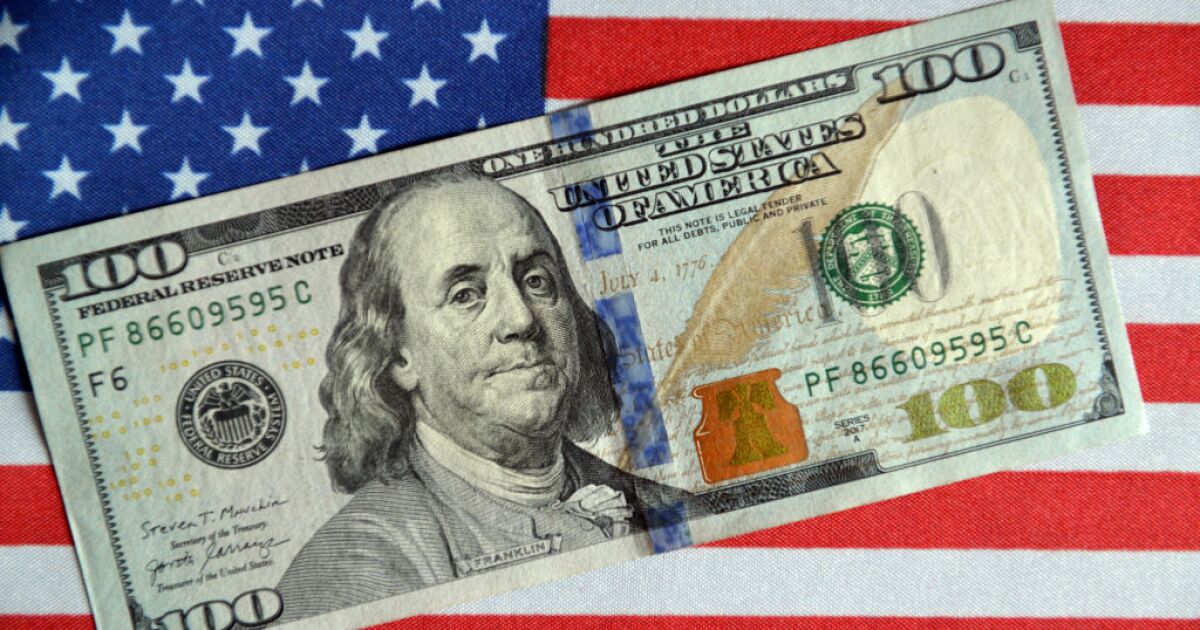 United States economy registers strong growth in third quarter