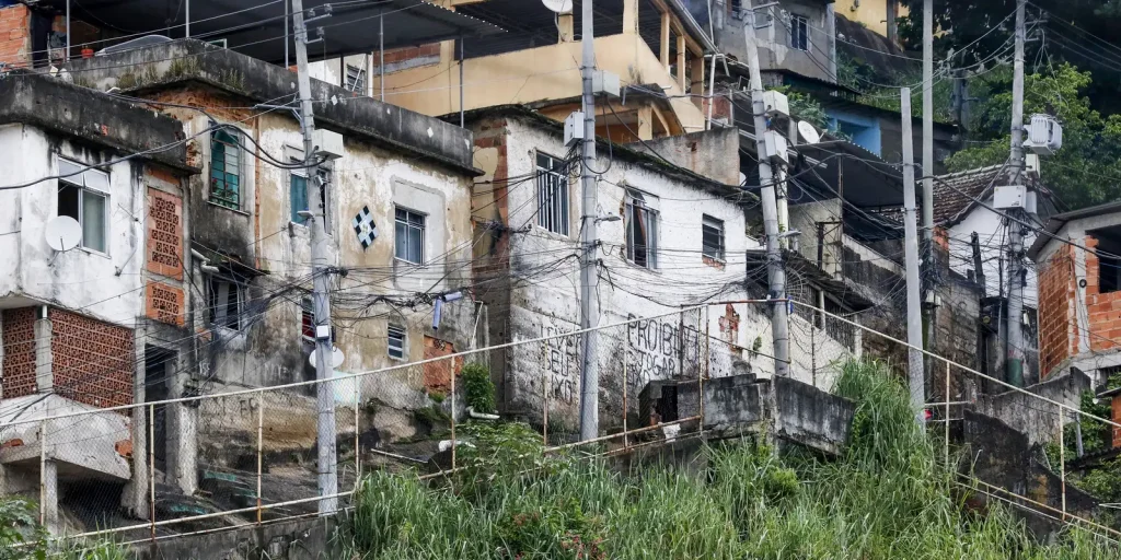 Universities will engage favelas in study on the climate crisis