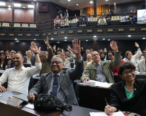 Venezuelan Parliament expressly sanctions the 2026 budget and debt