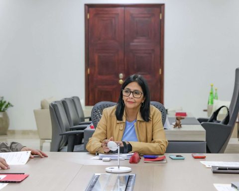 Vice President Rodríguez held a meeting with delegates of the Working Class