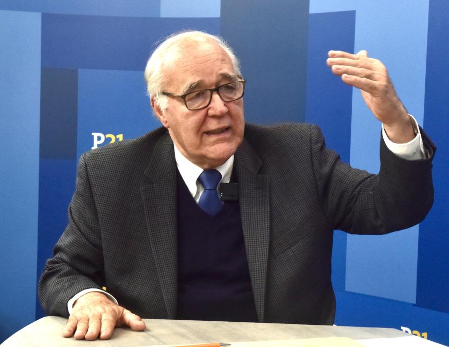 Víctor Andrés García Belaunde: “The success of the Vizcarra coup encouraged the Castillo coup”