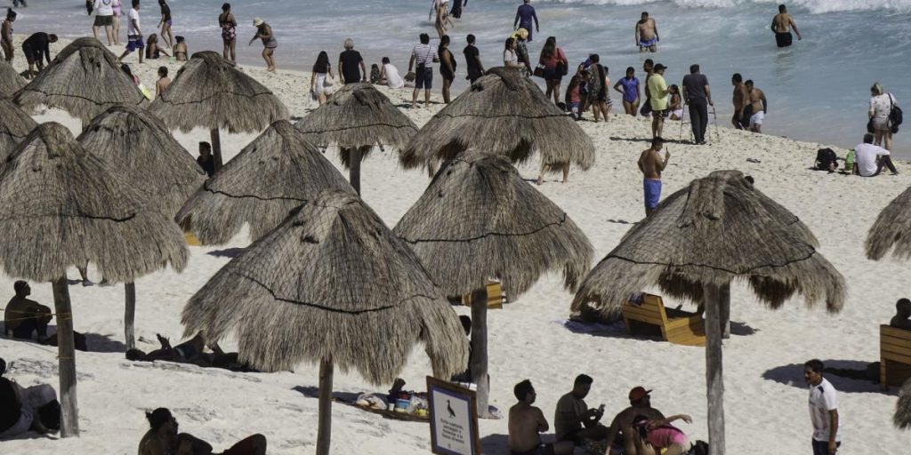 Visitax keeps the hotel sector of Quintana Roo in suspense