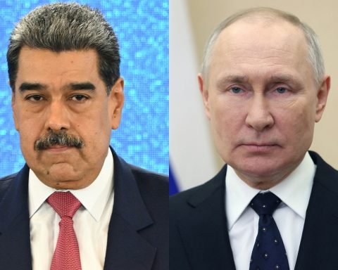 Vladimir Putin spoke by phone with Maduro: he says he supports him against the US military deployment in the Caribbean