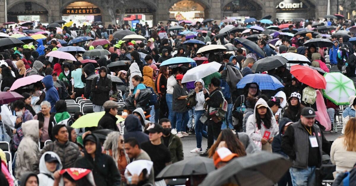 Why is it raining in CDMX in December and what is expected in the coming days?