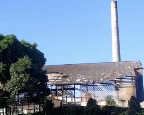 Without a sugar mill and without an economy, this is how El Salvador, a town in eastern Cuba, remained