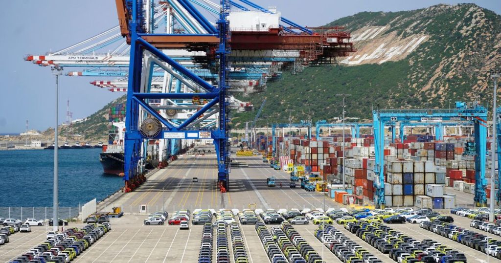 World trade will reach record levels in 2025, UN predicts