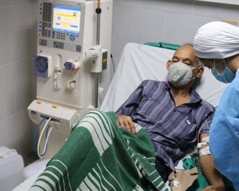 "It's life or death": The collapse of transportation affects hemodialysis patients in Holguín