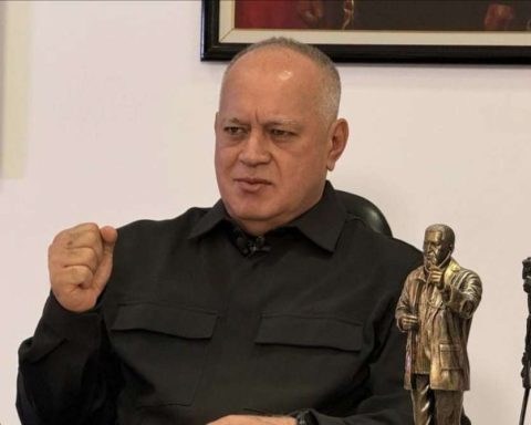 100 killed in US attack