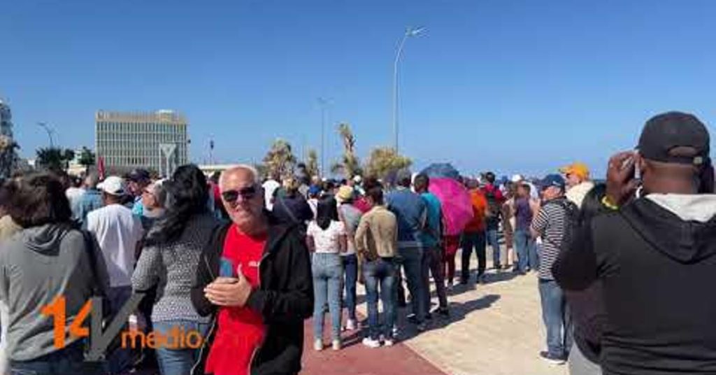 Cubans are concerned about the cut in oil supply due to the fall of Maduro