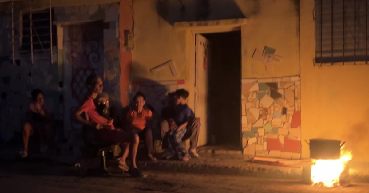 A liter of gasoline reaches 750 pesos in Havana and up to 1,200 in Holguín