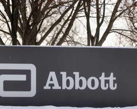 Abbott Laboratories Shares Plunge; nutrition business drags down profits