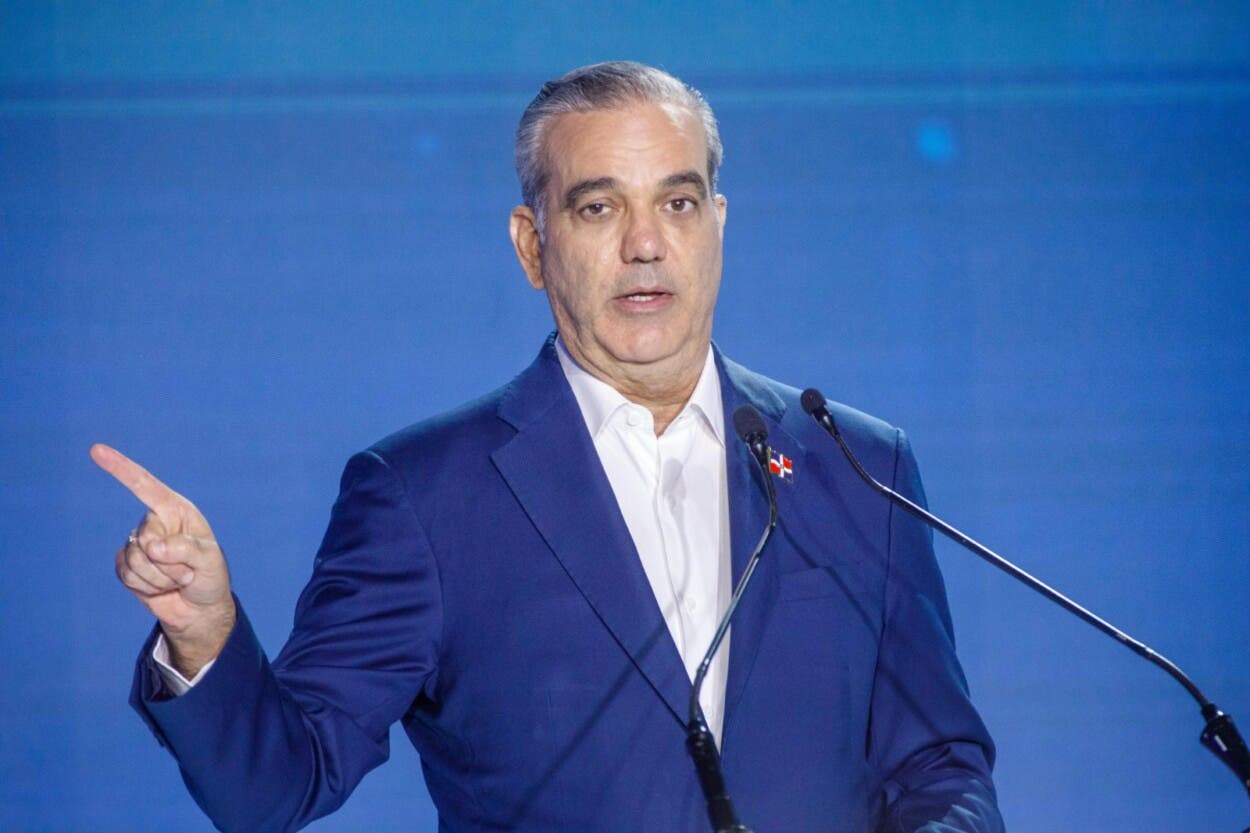 Abinader reitera respaldo a la democracia en Venezuela