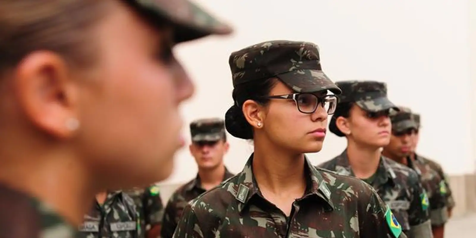 Additional selection for female military service begins this week