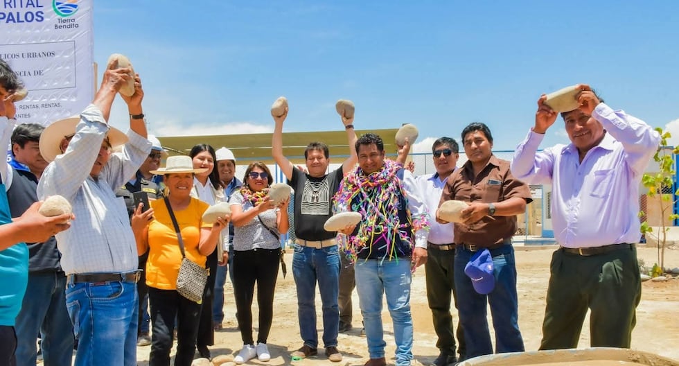 After 50 years, residents of La Yarada will have a plaza