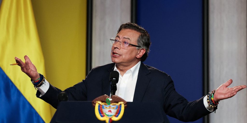 After Trump's speech, Petro says he will take up arms if necessary