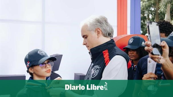 Agents at 100 of Minerd hold a day for Duarte's birth