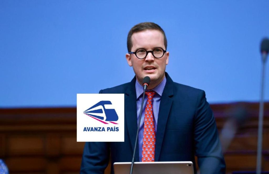 Alejandro Cavero announces his candidacy for the Chamber of Deputies for Avanza País