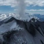 Alert in Arequipa: Sabancaya Volcano registered explosion with emission of ashes