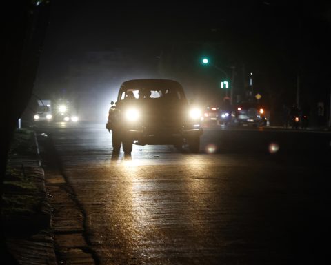 Although between Renté this afternoon, the deficit will exceed 1800 MW during peak hours