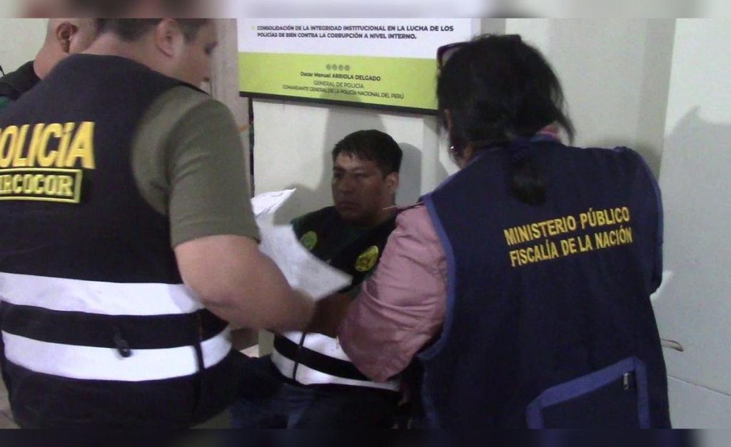 An ensign and 7 PNP non-commissioned officers are arrested for bribery and aggravated robbery