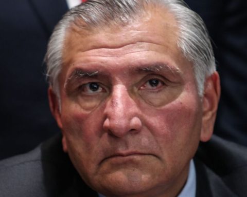 Anti-corruption president evaluates her exile after threats for asking to investigate Adán Augusto