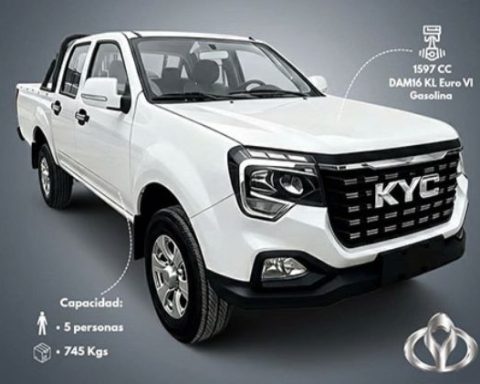 Camioneta KYC F3