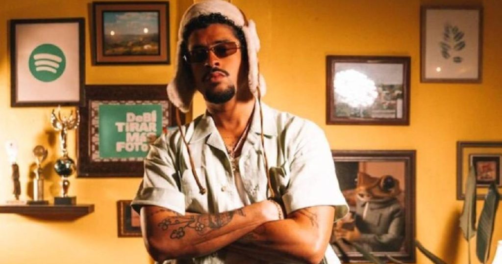 Bad Bunny celebrates the first anniversary of 'Debí Tirar Más Fotos'