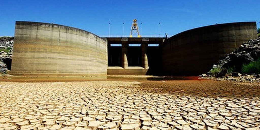 Below-average rainfall tends to persist and worsen drought in São Paulo