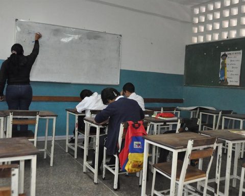 Between normality and fear: this is how classes began in Venezuela after the US attack