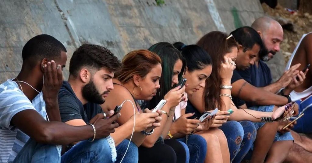 Bitchat, the network that does not go through Etecsa