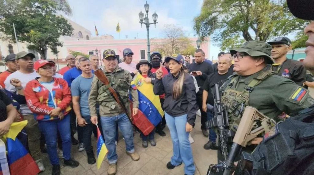 Bolívar mobilizes in defense of sovereignty