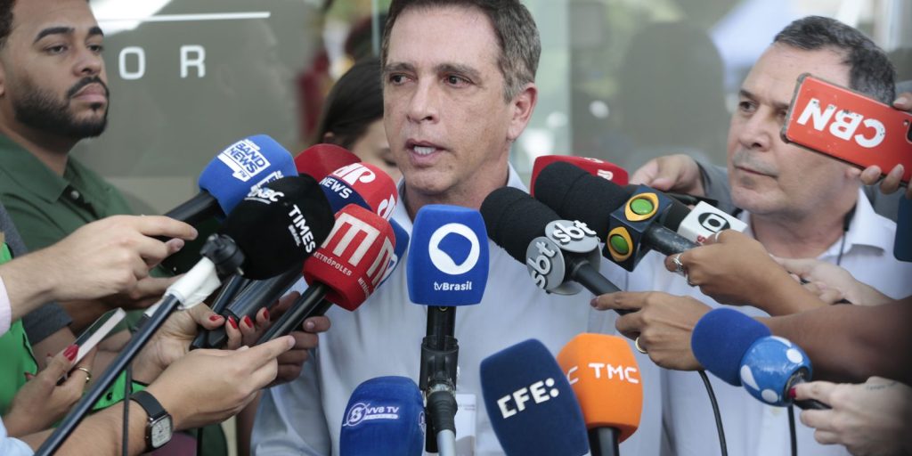 Bolsonaro should be discharged this Thursday and return to his cell at the PF