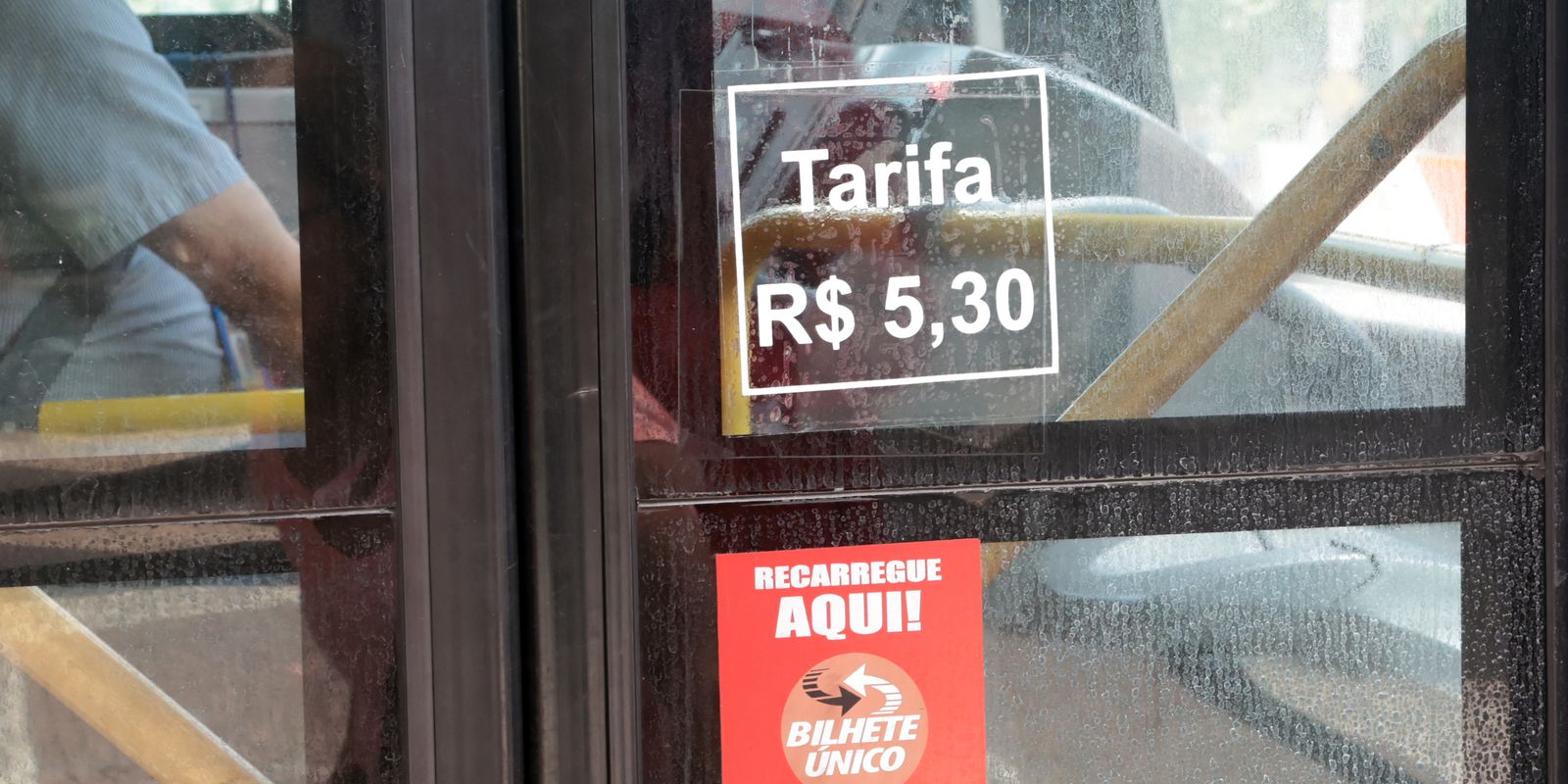 Bus fare in São Paulo rises 6%