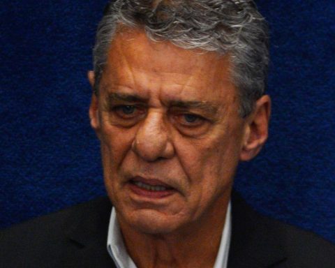 Chico Buarque is honored by the Rio Quarteto on TV Brasil
