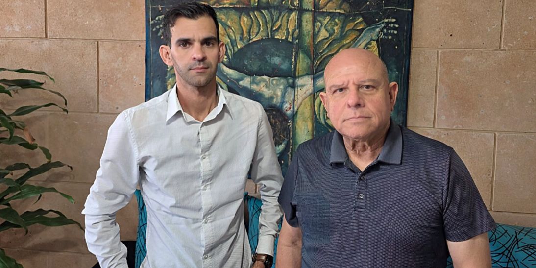 Dagoberto Valdés Hernández y Yoandy Izquierdo Toledo, miembros del Centro de Estudios Convivencia