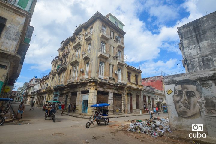 Consulado Street, from the Prado to the Capitol