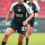 Corinthians and Arsenal duel in the FIFA Champions Cup final