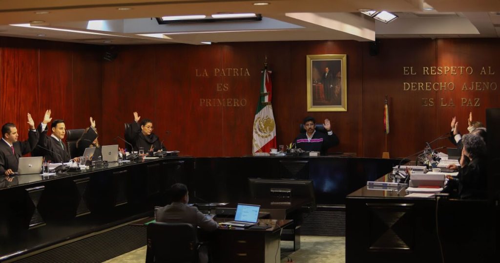 Court ministers decide not to use luxury vans after criticism for lack of austerity