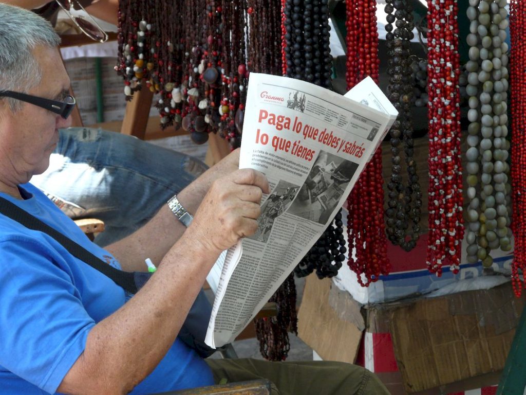 Cuba seeks to extend financial culture in the midst of a bankrupt economy