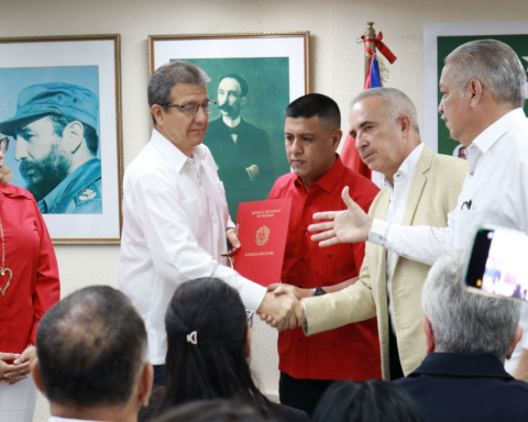 Cuban Ambassador asks for Maduro's freedom without conditions