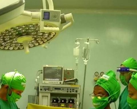 Cuban doctors remain active in areas of Venezuela “where conditions allow”