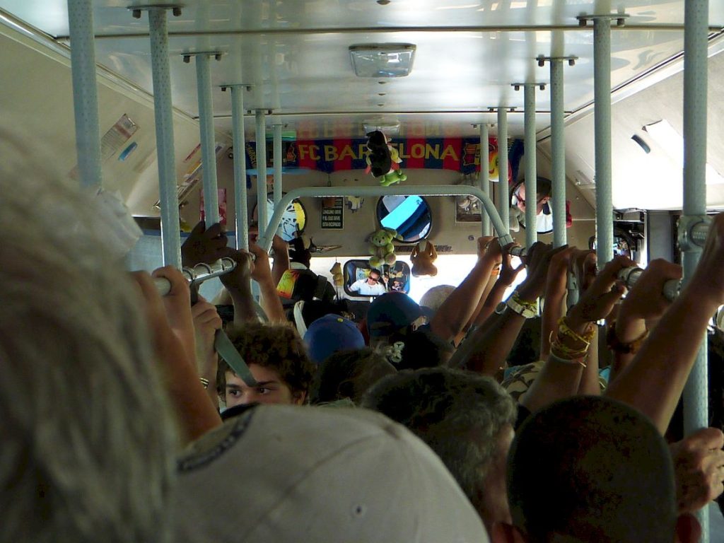 Cuba's state passenger transportation fell 93% between January and September 2025