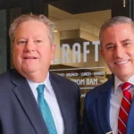 Mike Hammer (izquierda) y Dariel Fernández, en Miami este jueves