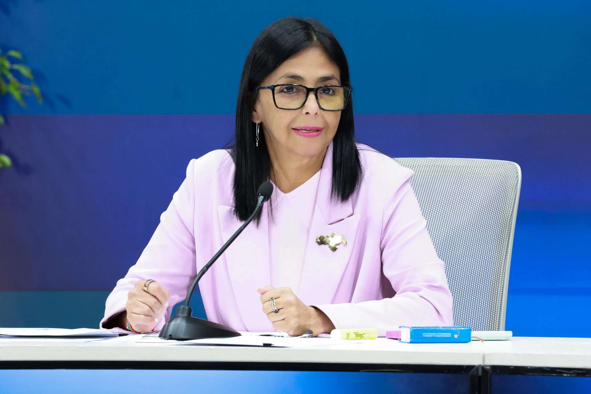 Delcy Rodríguez: Venezuela does not accept orders from any external factor