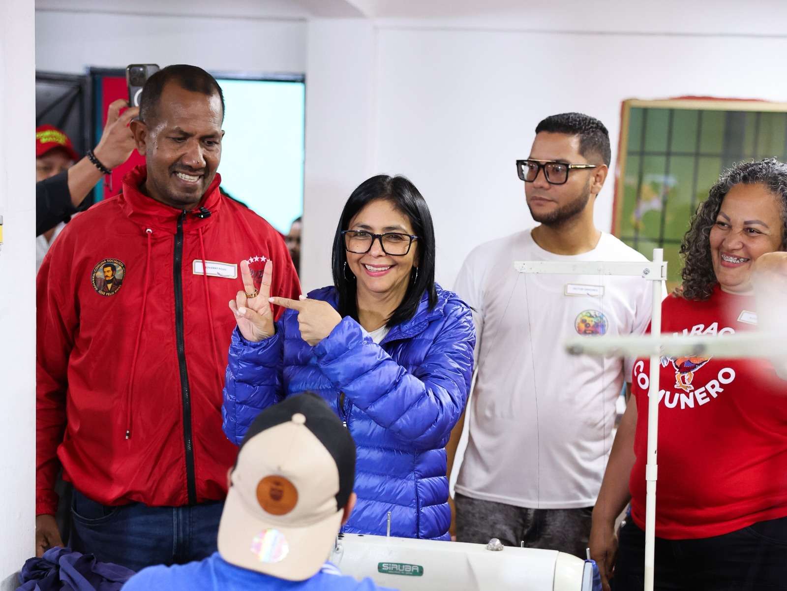 Delcy Rodríguez confirms strengthening of communal power in Antímano