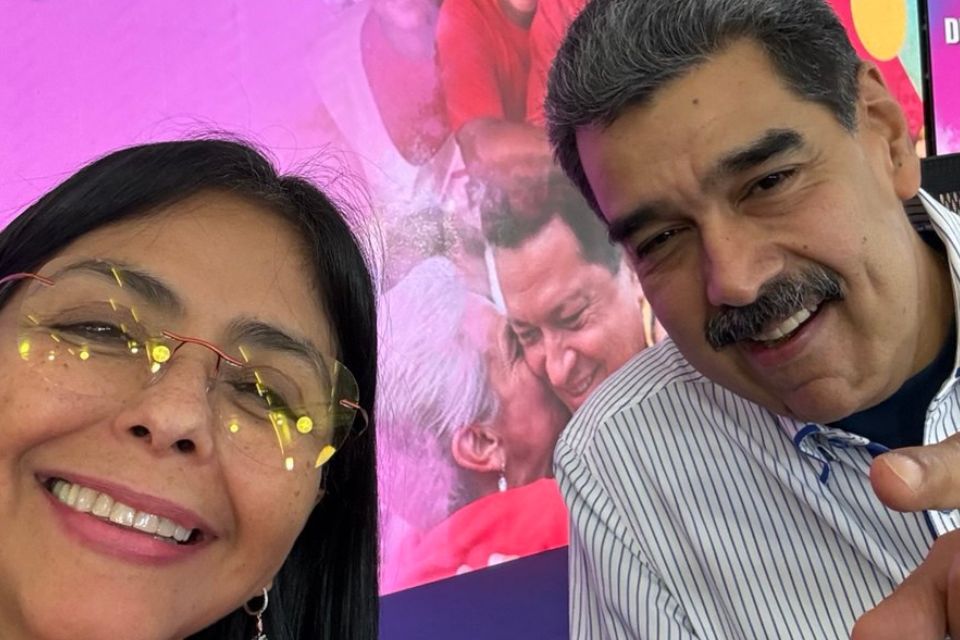Delcy Rodríguez Nicolás Maduro