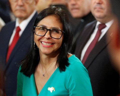 Delcy thanks Lula and the Brazilian people for their support and solidarity