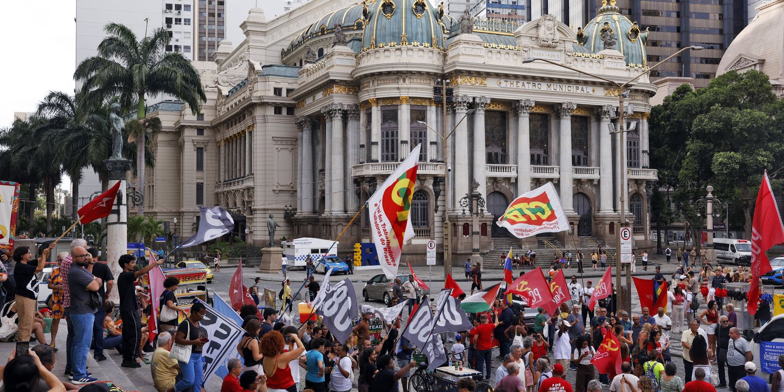 Demonstration in Rio remembers January 8th and rejects amnesty for coup plotters